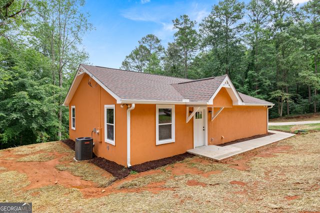 596 Watson Street, Toccoa, GA 30577