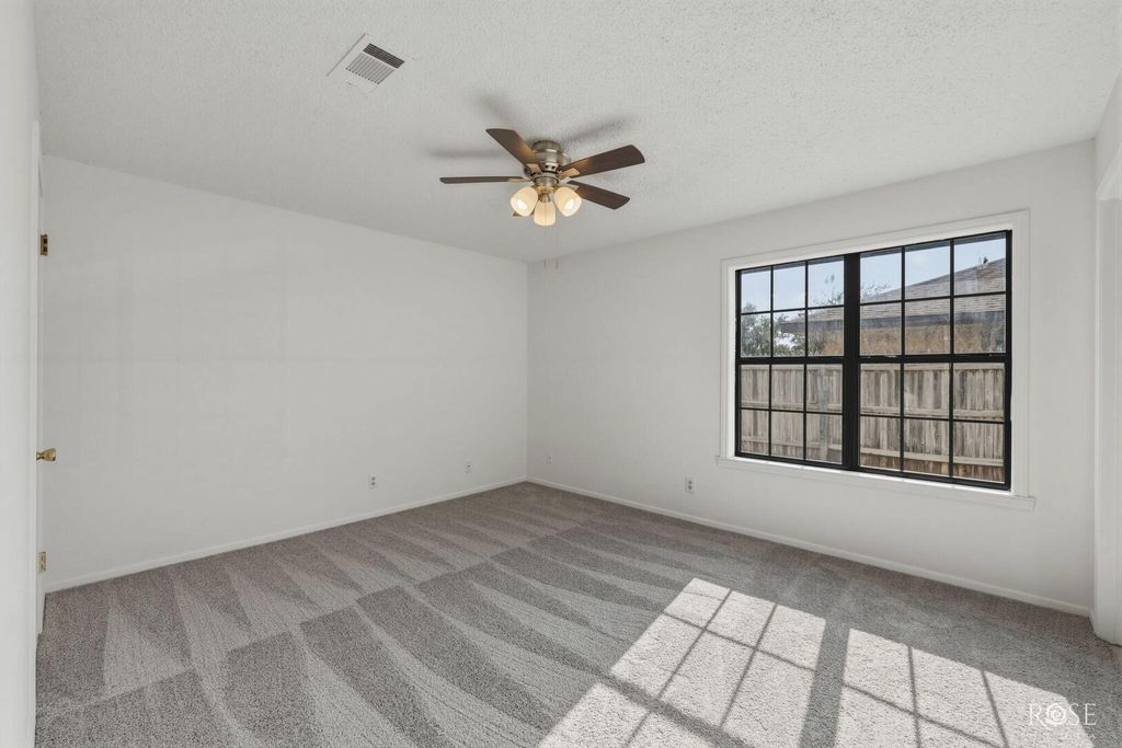 Image 12 of property listing at 443 Mimosa Drive, San Angelo, TX 76903