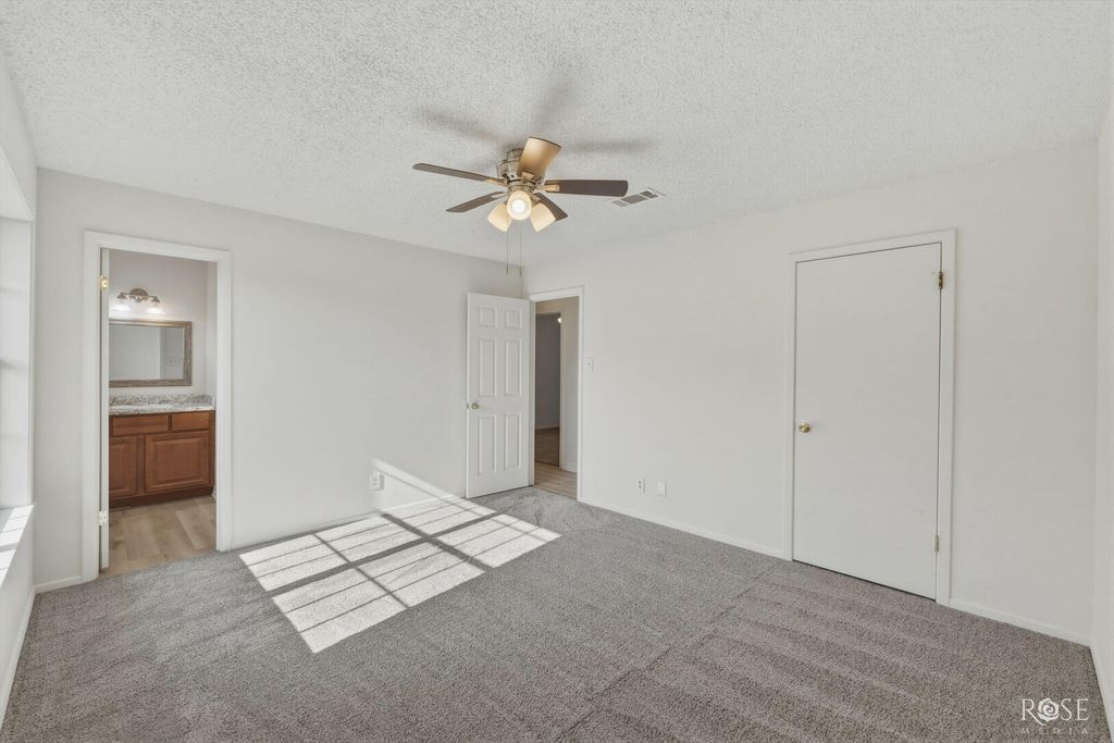 Image 13 of property listing at 443 Mimosa Drive, San Angelo, TX 76903