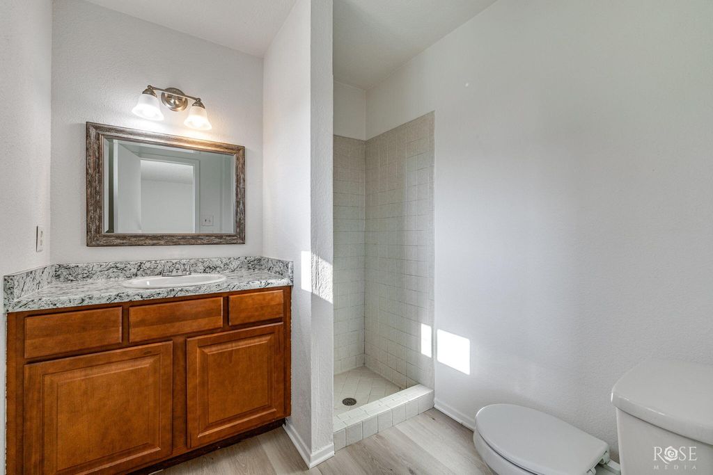 Image 14 of property listing at 443 Mimosa Drive, San Angelo, TX 76903