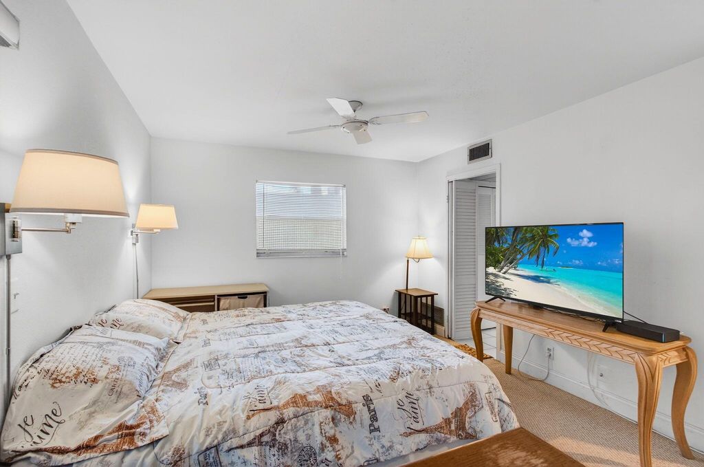 Image 32 of property listing at 702 Monaco O, Delray Beach, FL 33446