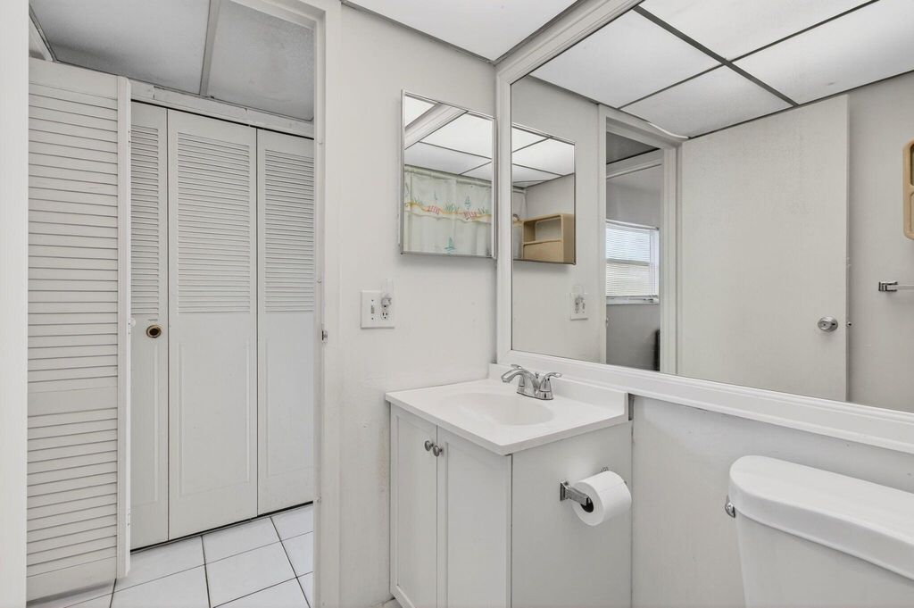 Image 37 of property listing at 702 Monaco O, Delray Beach, FL 33446