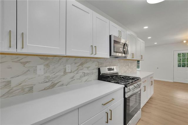 808 S Park Drive, Marietta, GA 30060