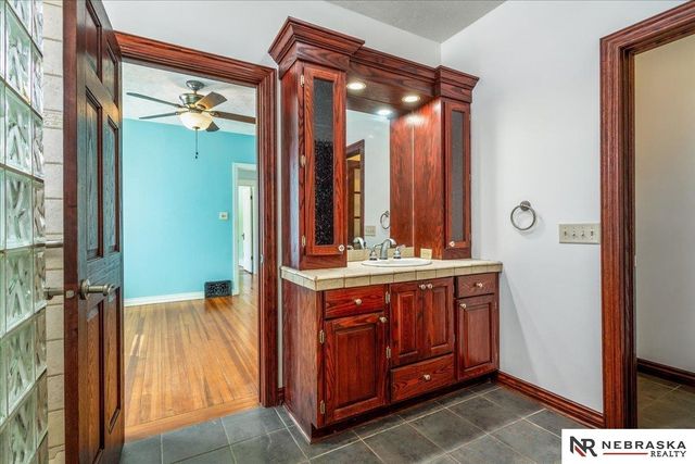 732 E 6th Street, Fremont, NE 68025