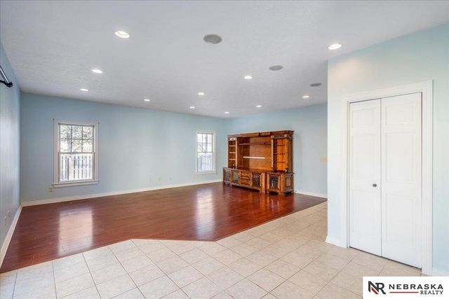 732 E 6th Street, Fremont, NE 68025