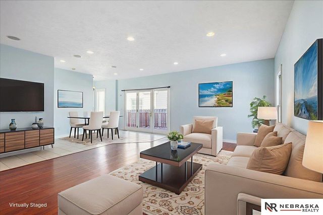 732 E 6th Street, Fremont, NE 68025