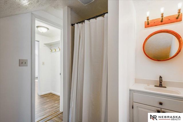 732 E 6th Street, Fremont, NE 68025