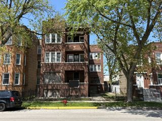 1526 E 72nd Place, Chicago, IL 60619