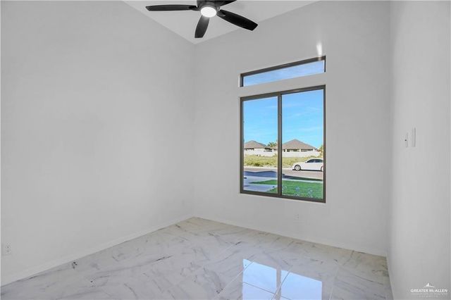 3025 N Adler Avenue, Edinburg, TX 78541