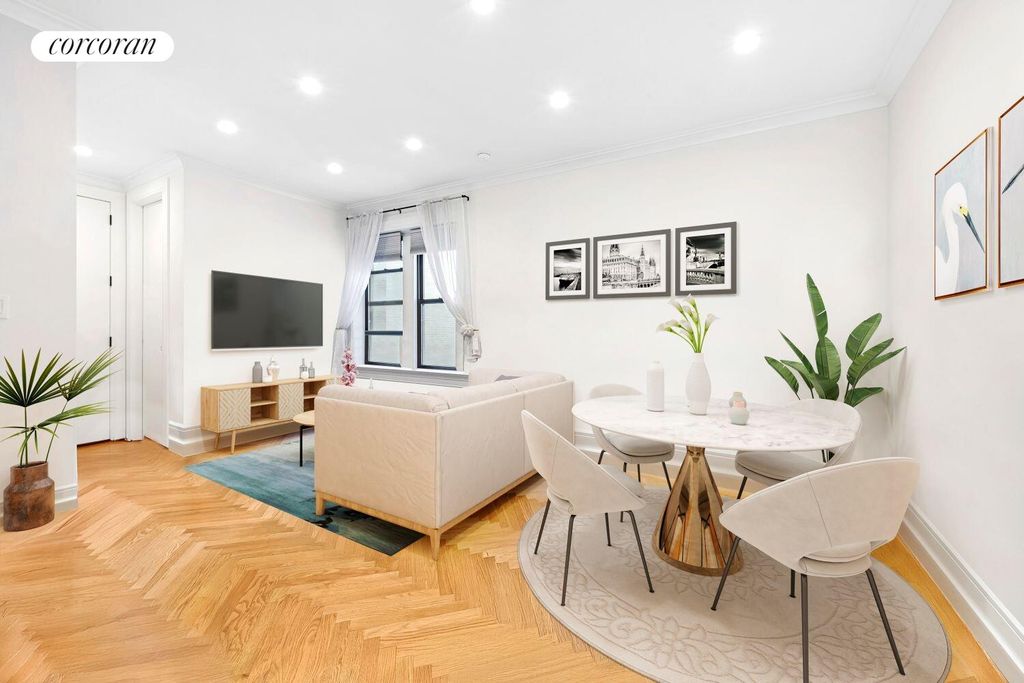 2451 38th St Apt 3B, New York City, NY 11103