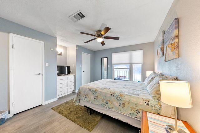 7600 Seawall Blvd 202, Galveston, TX 77551