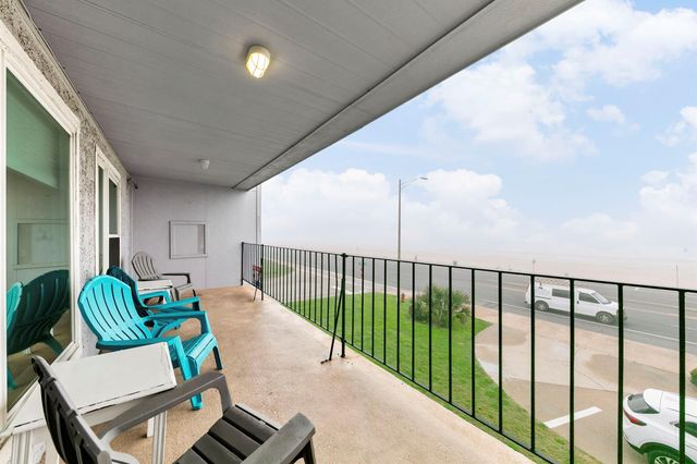 7600 Seawall Blvd 202, Galveston, TX 77551