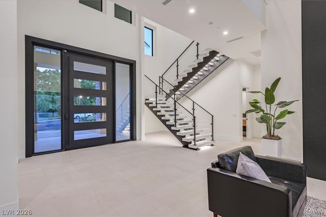 34 Vintage Canyon Street, Las Vegas, NV 89141