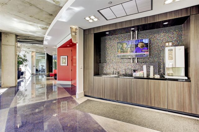 1901 Post Oak Boulevard 2602, Houston, TX 77056