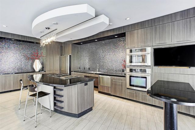 1901 Post Oak Boulevard 2602, Houston, TX 77056