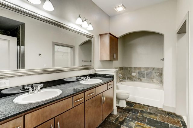 1901 Post Oak Boulevard 2602, Houston, TX 77056