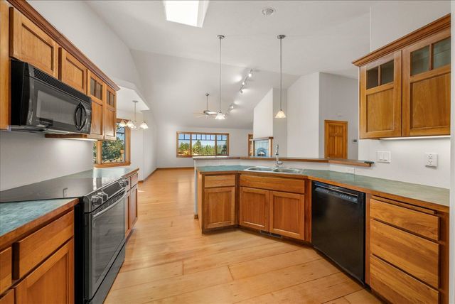 11312 W Newkirk Rd, Spokane, WA 99224