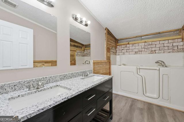 341 Mountain Lake View Drive, Jasper, GA 30143