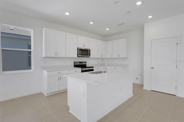 256 MEREDITH BOULEVARD, Winter Haven, FL 33881