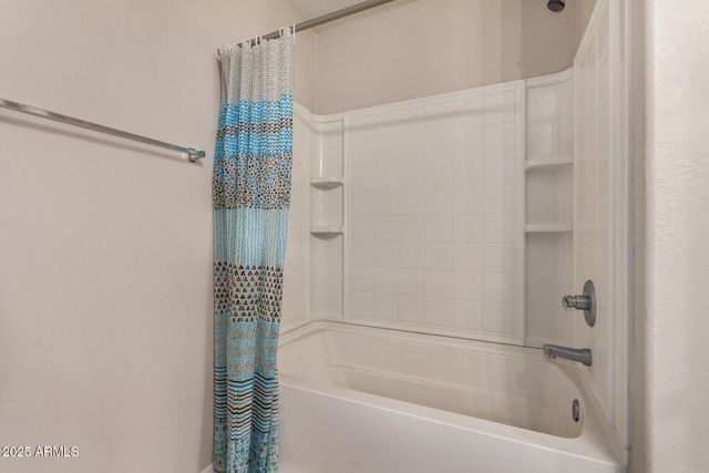 2925 E DUNBAR Drive, Phoenix, AZ 85042