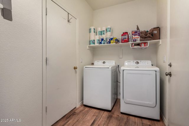 2925 E DUNBAR Drive, Phoenix, AZ 85042