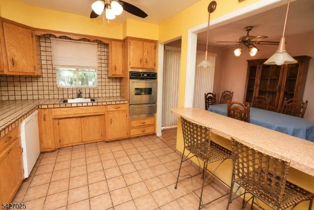 16 Morse Pl, Belleville Twp., NJ 07109