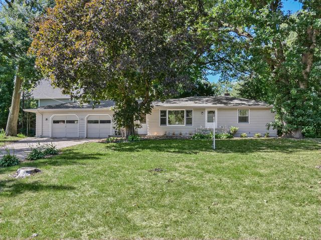 1225 Dunkirk Lane N, Plymouth, MN 55447