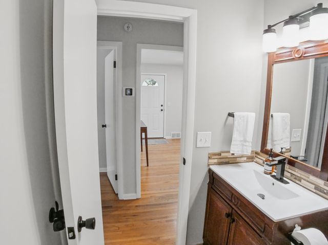 1225 Dunkirk Lane N, Plymouth, MN 55447