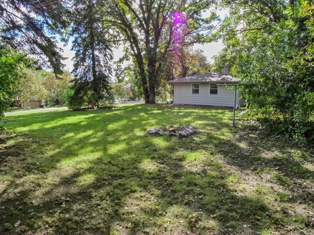 1225 Dunkirk Lane N, Plymouth, MN 55447
