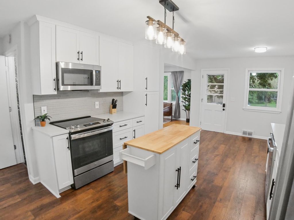 1225 Dunkirk Lane N, Plymouth, MN 55447 — photo 4