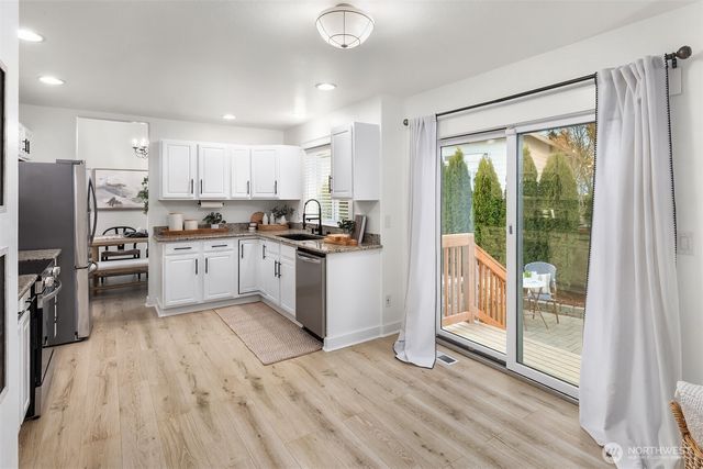 2721 144th Street SW, Lynnwood, WA 98087