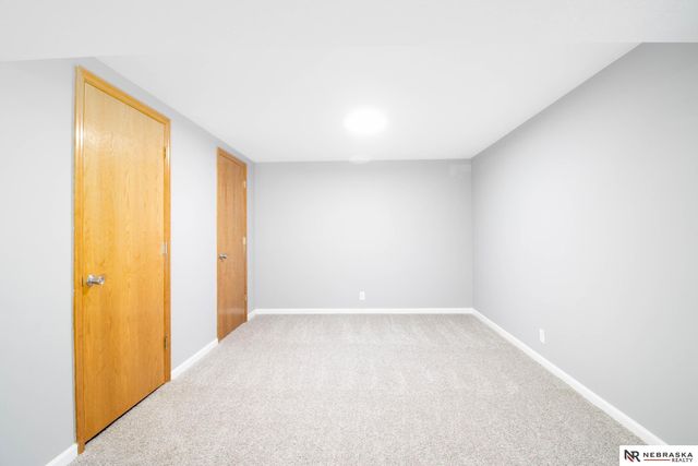 2504 N 131st Circle, Omaha, NE 68164