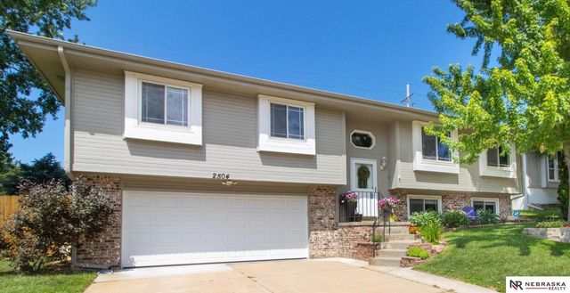 2504 N 131st Circle, Omaha, NE 68164