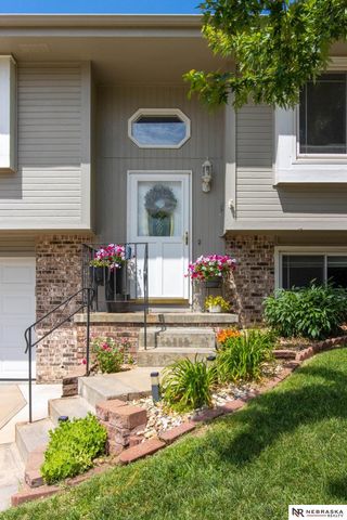 2504 N 131st Circle, Omaha, NE 68164