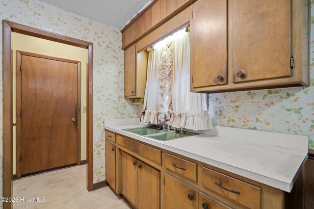 4213 Fairlawn Drive, Wilmington, NC 28405