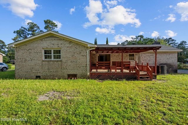 4213 Fairlawn Drive, Wilmington, NC 28405