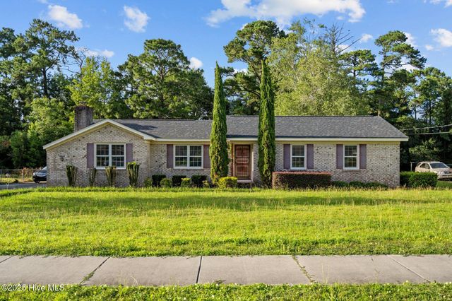 4213 Fairlawn Drive, Wilmington, NC 28405