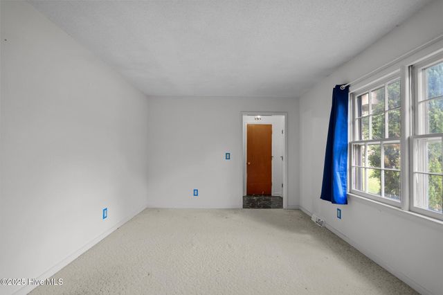 4213 Fairlawn Drive, Wilmington, NC 28405