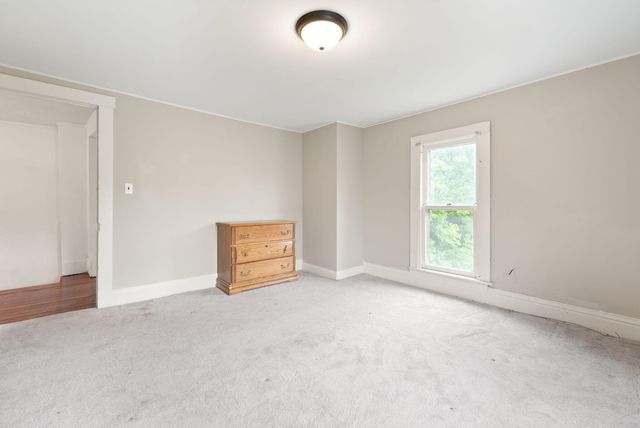 83 W French Avenue, Burnside, KY 42519