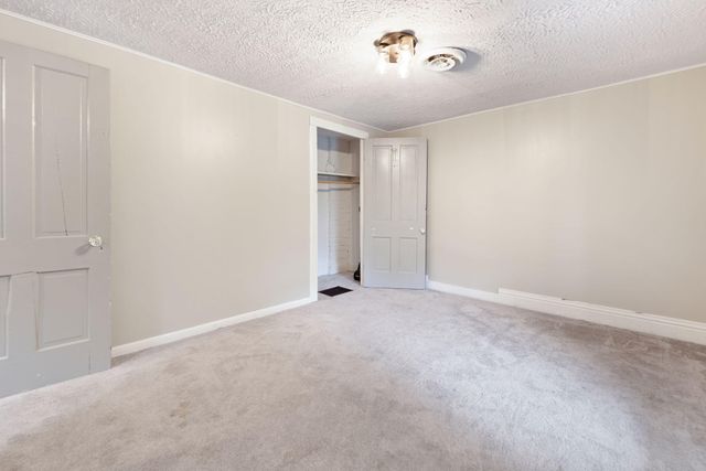 83 W French Avenue, Burnside, KY 42519