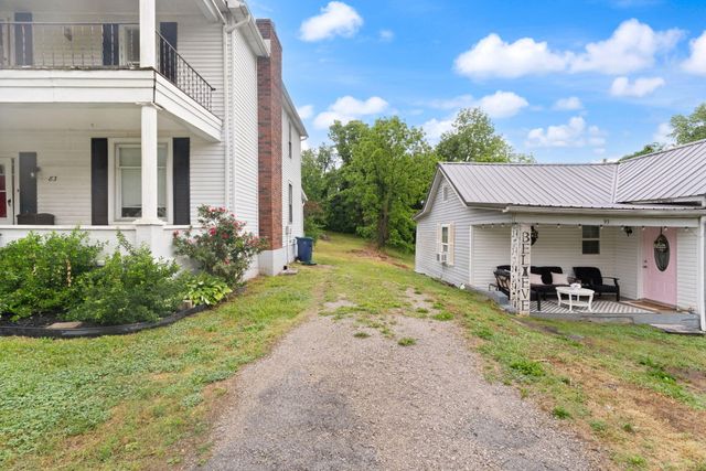83 W French Avenue, Burnside, KY 42519