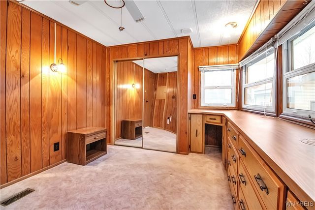 41 South Roxbury Drive, Hamburg, NY 14075