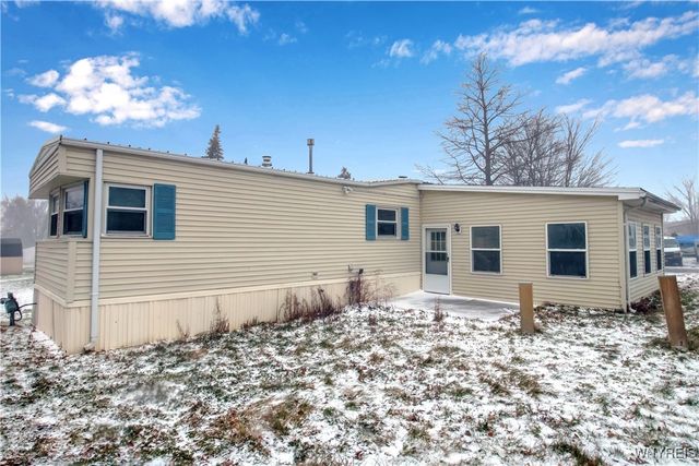 41 South Roxbury Drive, Hamburg, NY 14075