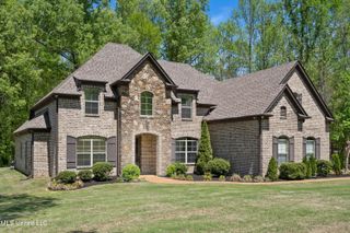 8240 Steven Henry Drive, Hernando, MS 38632