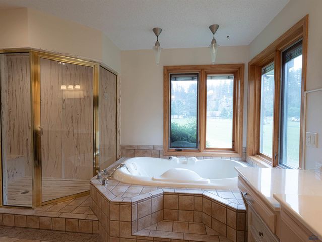 22907 FLUME LN, Rapid City, SD 57702