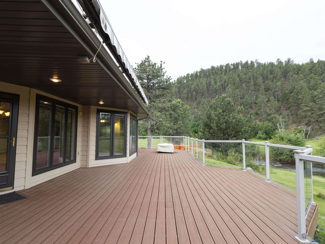 22907 FLUME LN, Rapid City, SD 57702