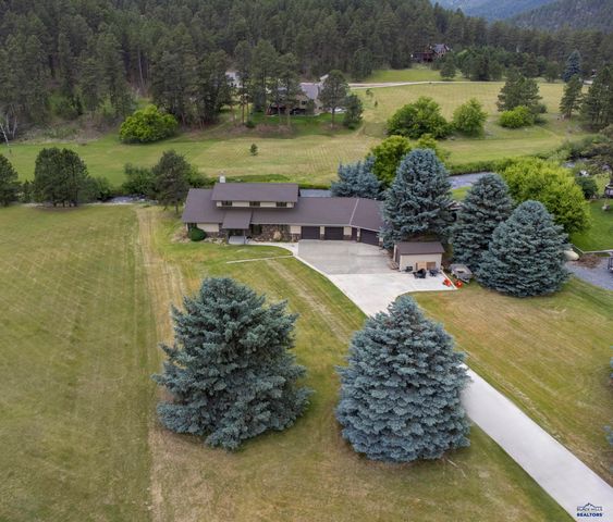 22907 FLUME LN, Rapid City, SD 57702
