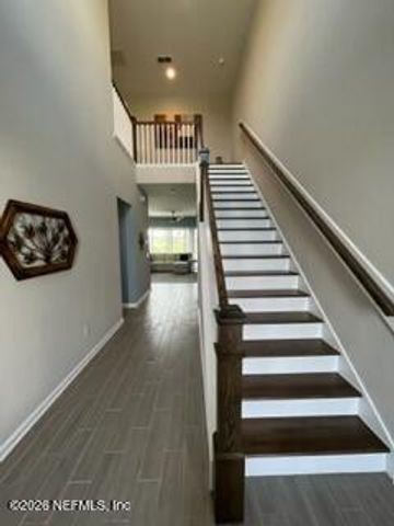 405 RUM RUNNER Way, St. Johns, FL 32259