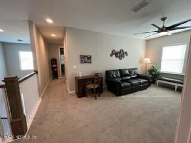 405 RUM RUNNER Way, St. Johns, FL 32259