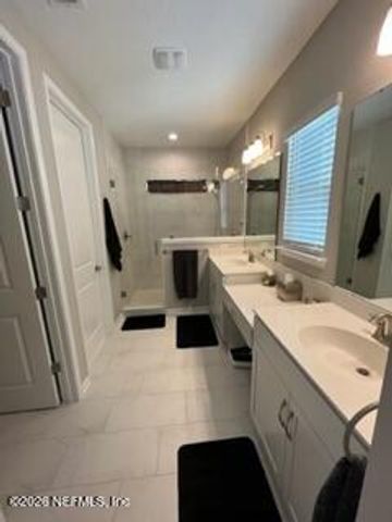 405 RUM RUNNER Way, St. Johns, FL 32259